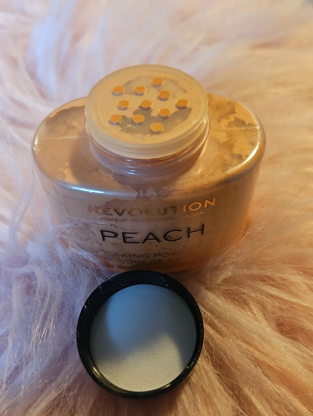 🆕️Makeup Revolution 🍑 Peach 🍑 Baking Powder